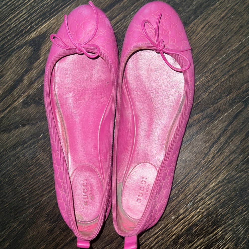 Gucci women’s ballet flats - Picture 2 of 4